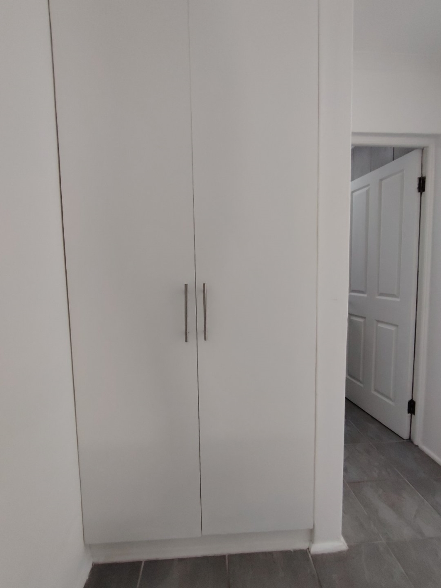 3 Bedroom Property for Sale in Heiderand Western Cape